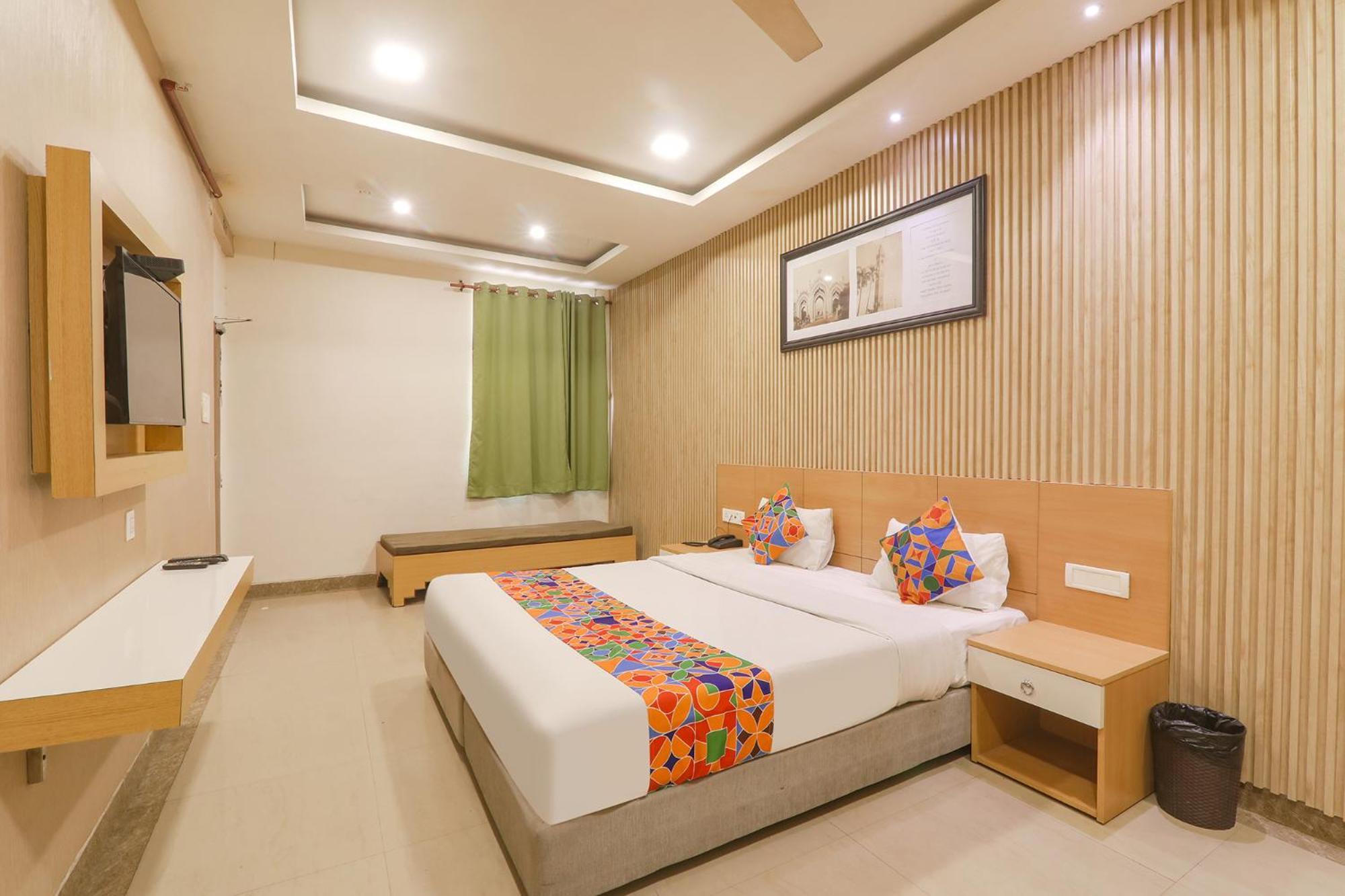 Fabhotel Raghubar Kripa Lucknow Buitenkant foto