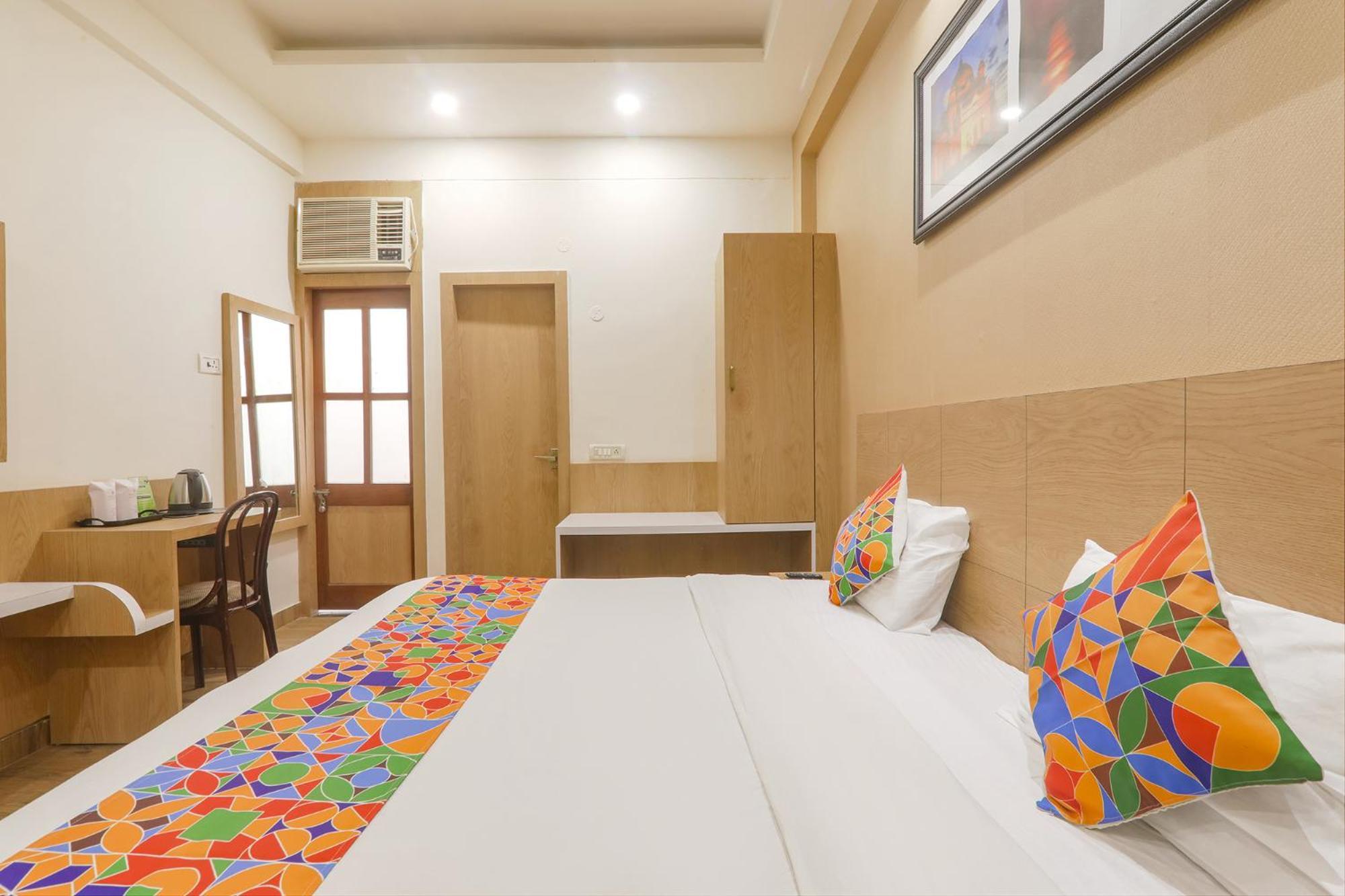 Fabhotel Raghubar Kripa Lucknow Buitenkant foto