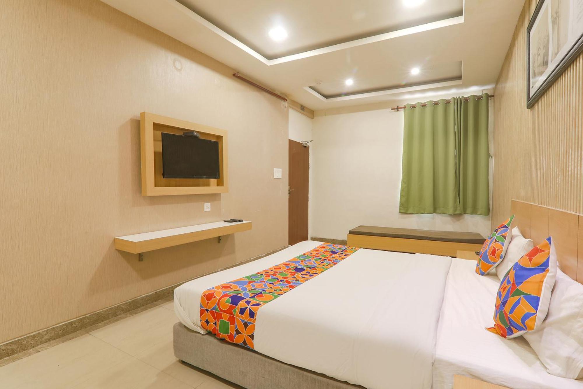 Fabhotel Raghubar Kripa Lucknow Buitenkant foto