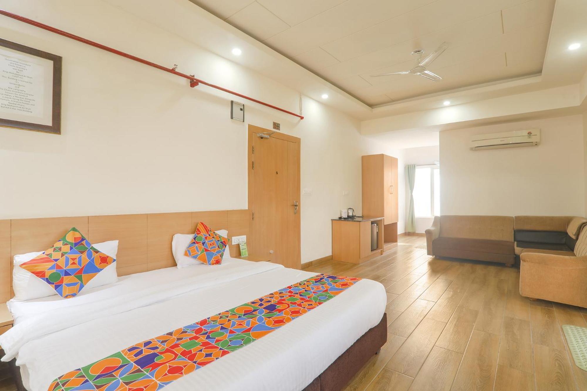 Fabhotel Raghubar Kripa Lucknow Buitenkant foto